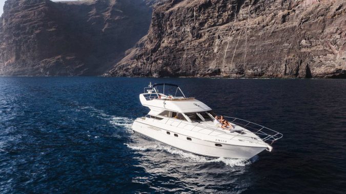 Mass Image Compressor Compressed this image. https://sourceforge.net/projects/icompress/ with Quality:57