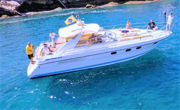 tenerife-motor-boat-charter-fairline (14)